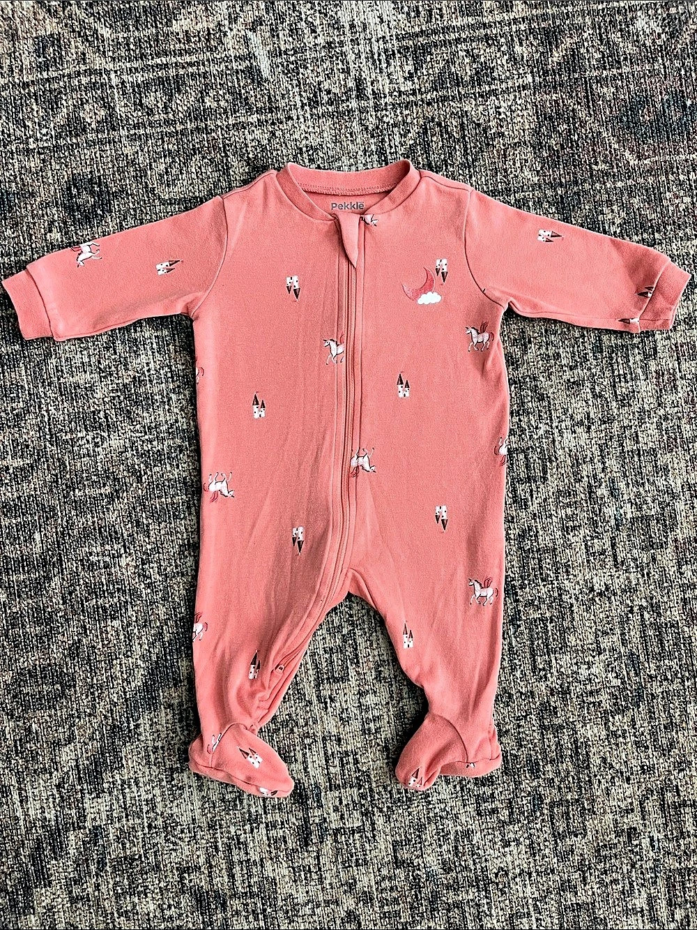 Pekkle Baby Coral Unicorn Print Footie 3M